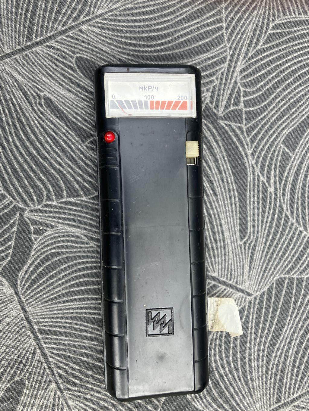 Image of a geigercounter